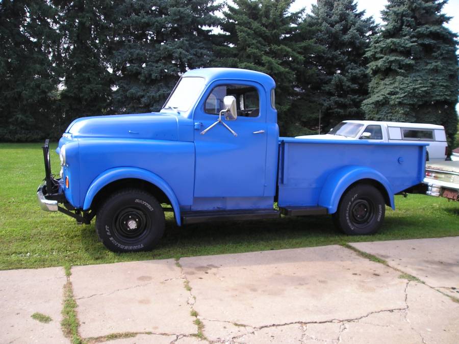 Attached picture 50 Dodge 4x4 066.jpg